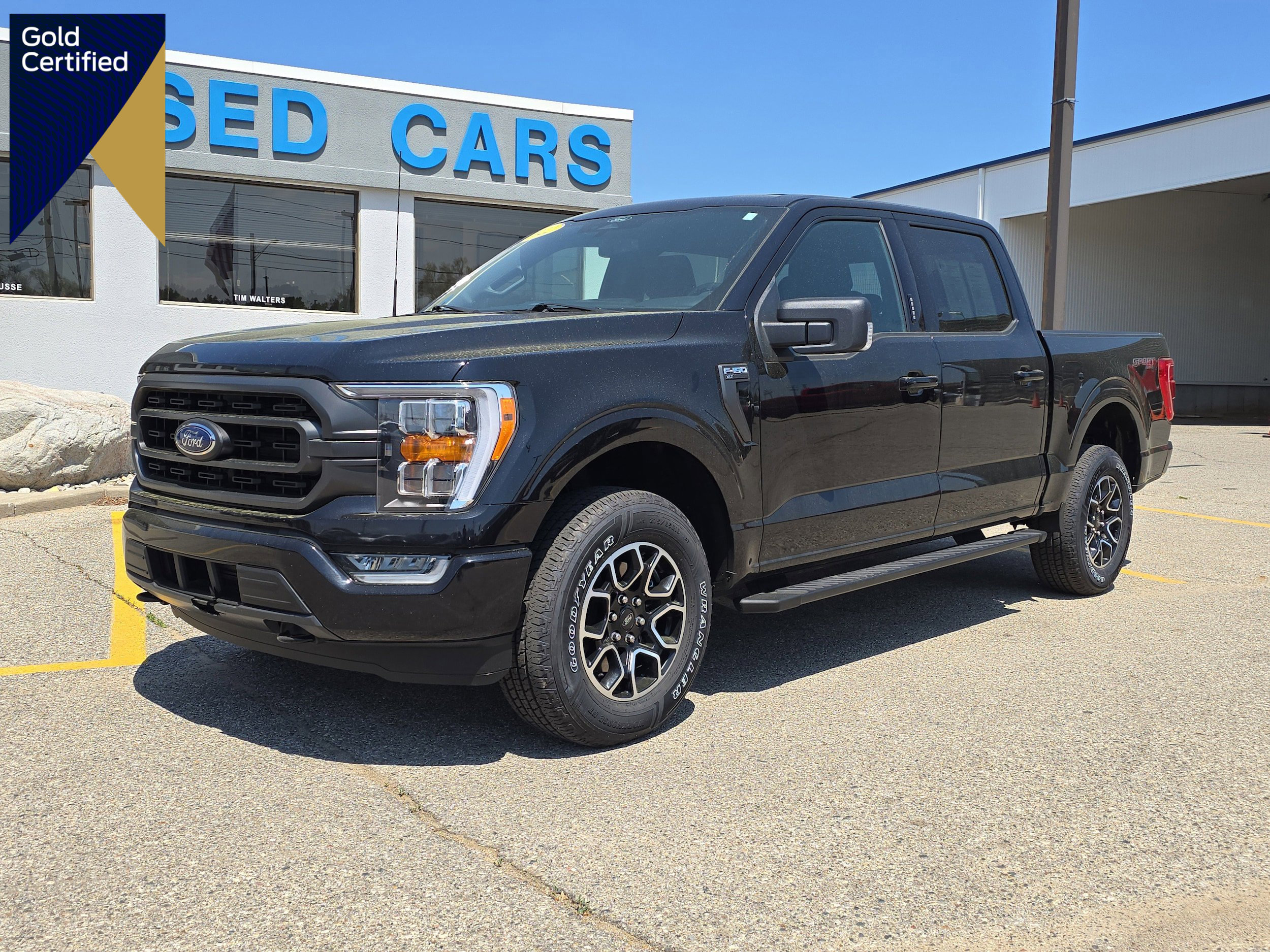 Certified 2022 Ford F150 XLT w/ Equipment Group 302A High image 1