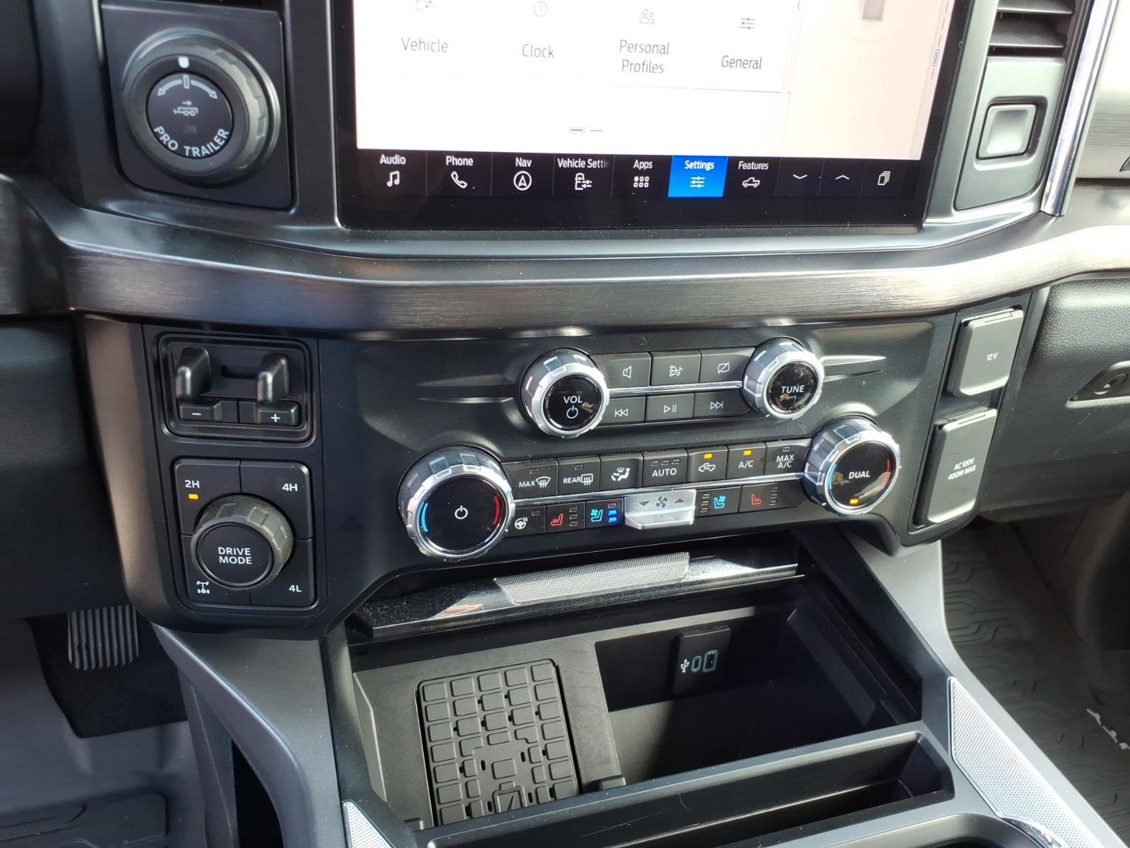 Certified 2024 Ford F350 Lariat w/ Lariat Ultimate Package image 20