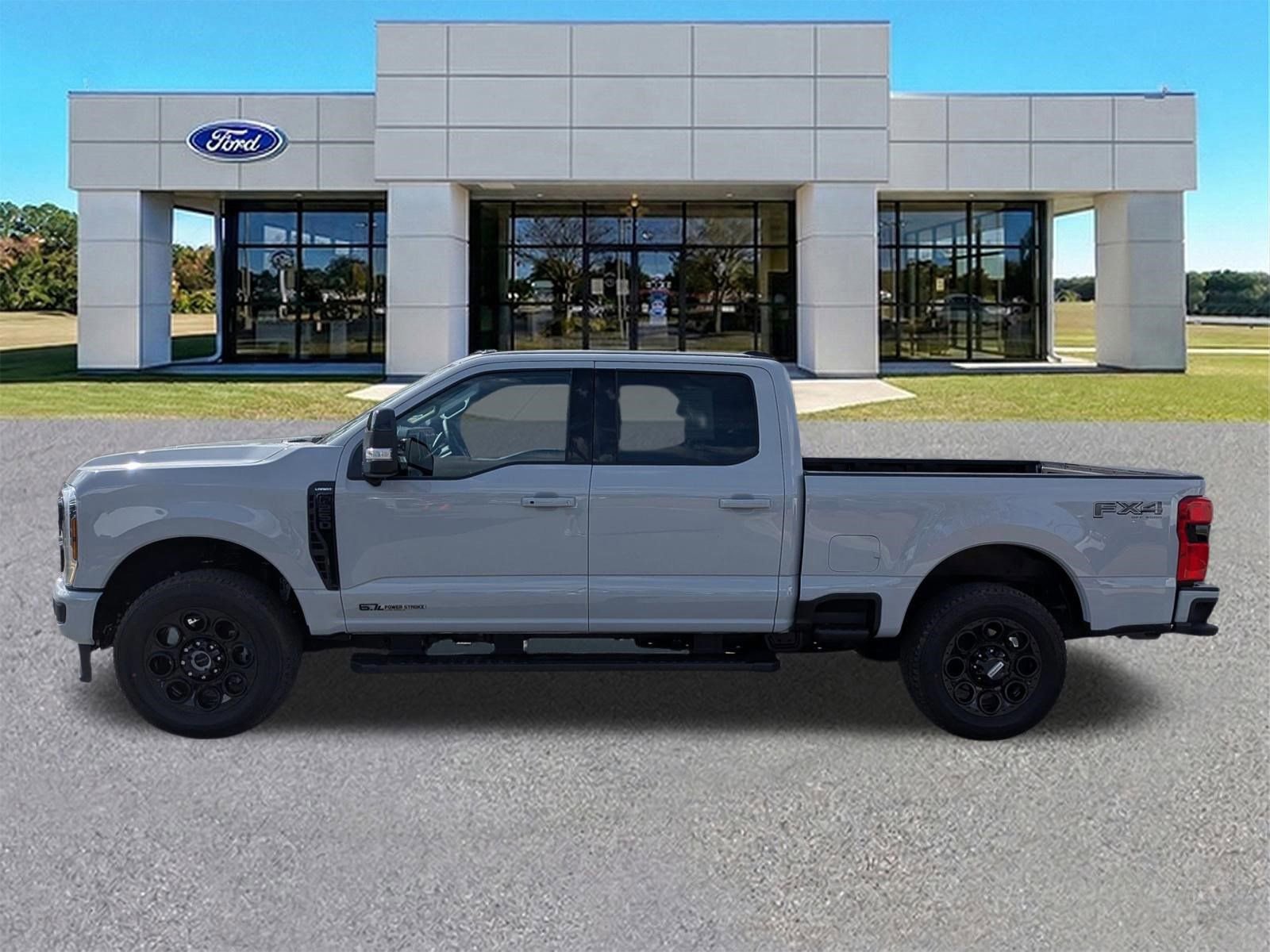 Certified 2026 Ford F250 Lariat w/ Black Appearance Package image 2