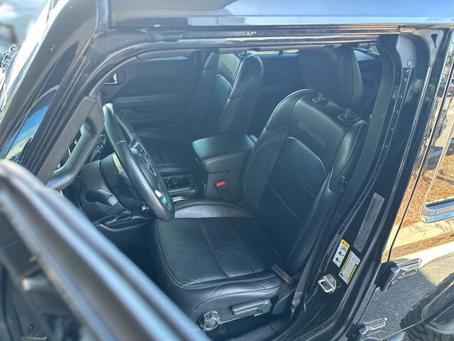 Used 2018 Jeep Wrangler Unlimited Sahara AWD/4WD image 12