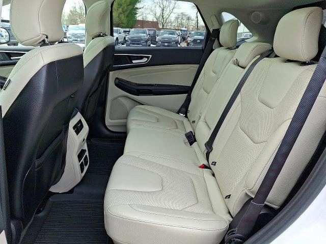 Certified 2017 Ford Edge Titanium w/ Equipment Group 302A image 10
