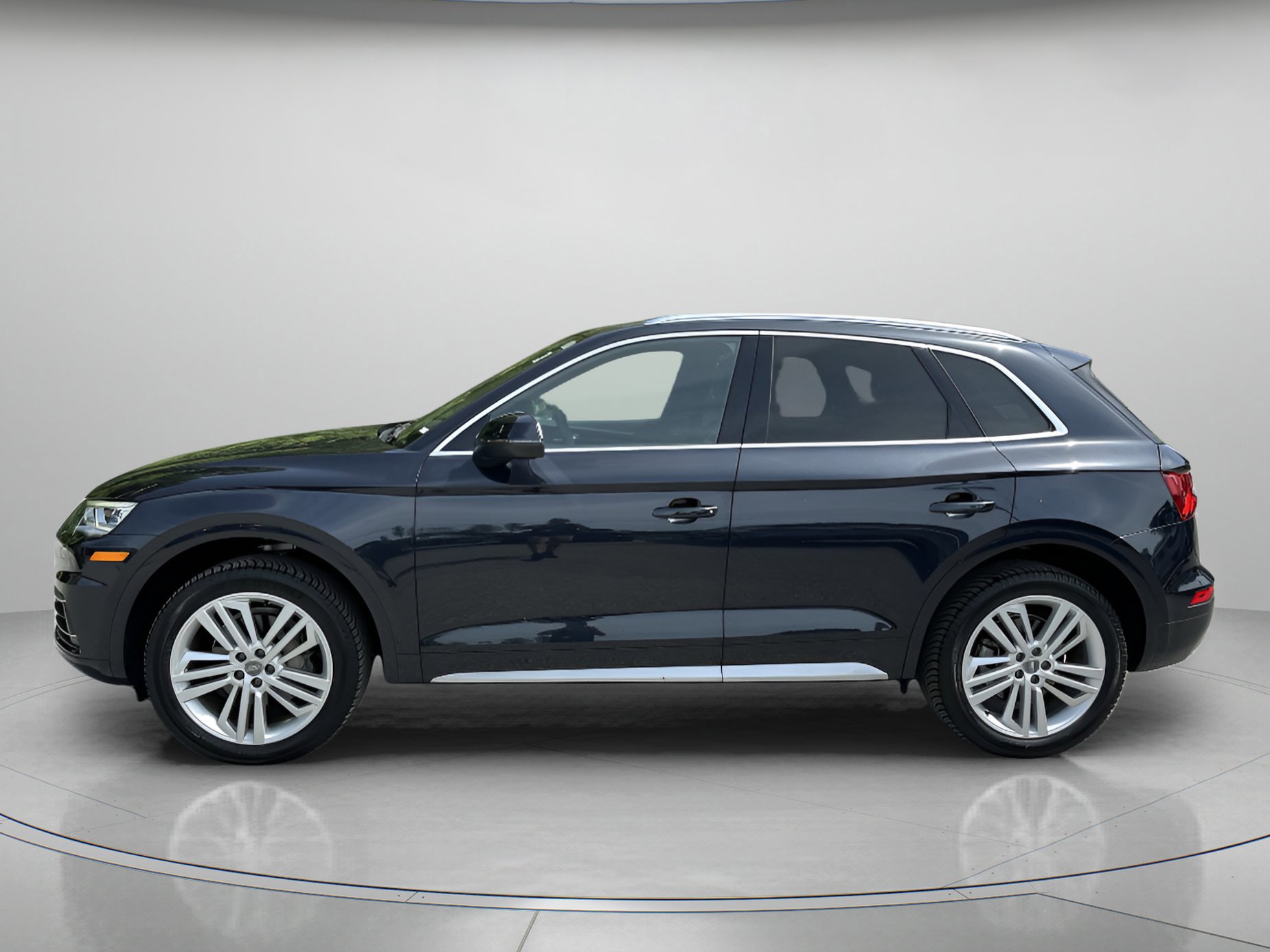 Used 2018 Audi Q5 2.0T Premium Plus w/ Premium Plus Package image 11