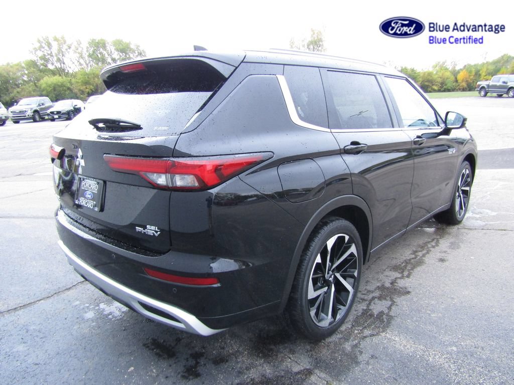 Used 2024 Mitsubishi Outlander SEL AWD/4WD image 7