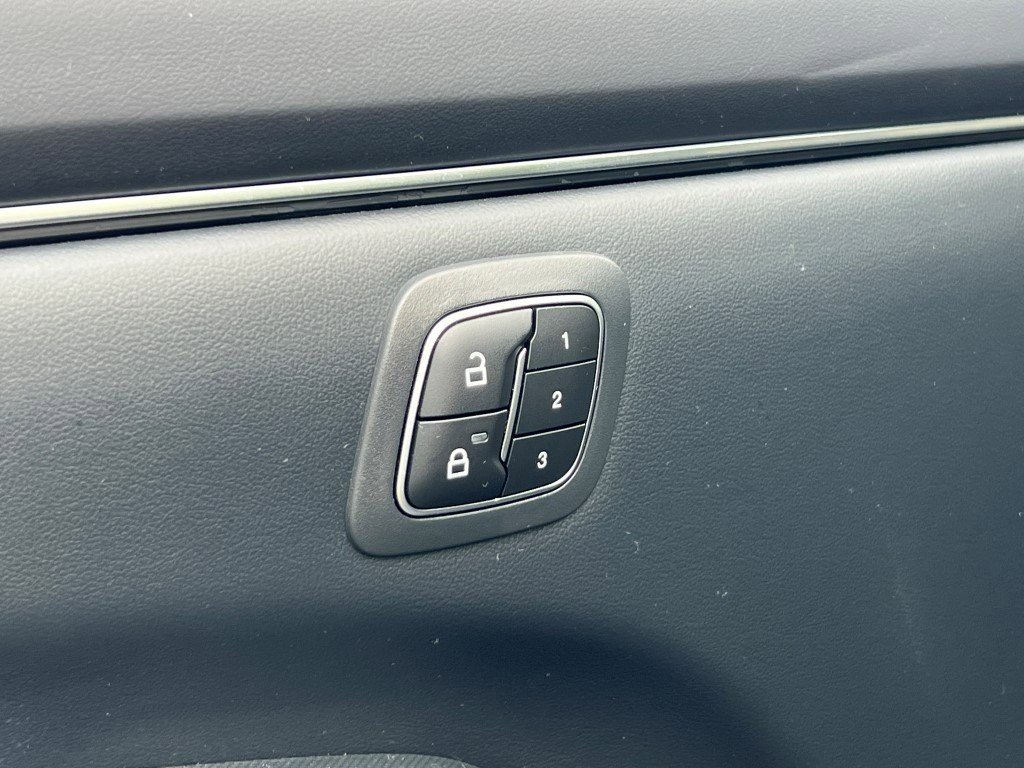 Certified 2024 Ford Mustang Mach-E Premium image 16