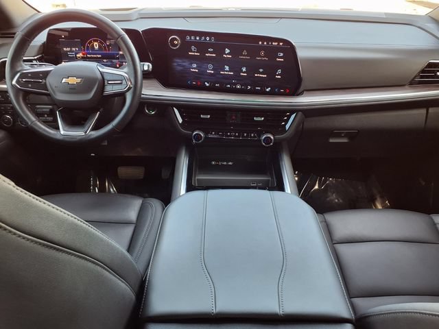 Used 2025 Chevrolet Tahoe LT w/ Comfort Package AWD/4WD image 11