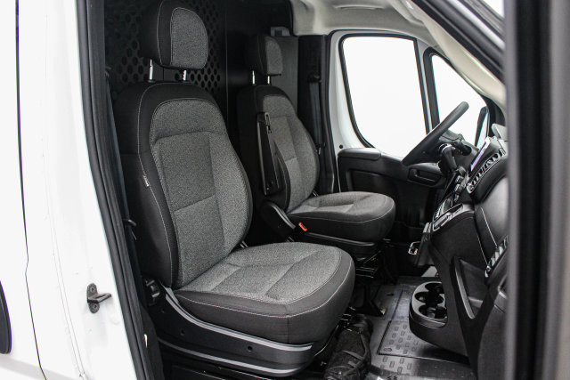 Used 2025 RAM ProMaster 2500 w/ U-Haul Equipment Group FWD image 19
