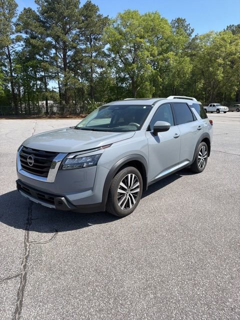 Used 2025 Nissan Pathfinder Platinum