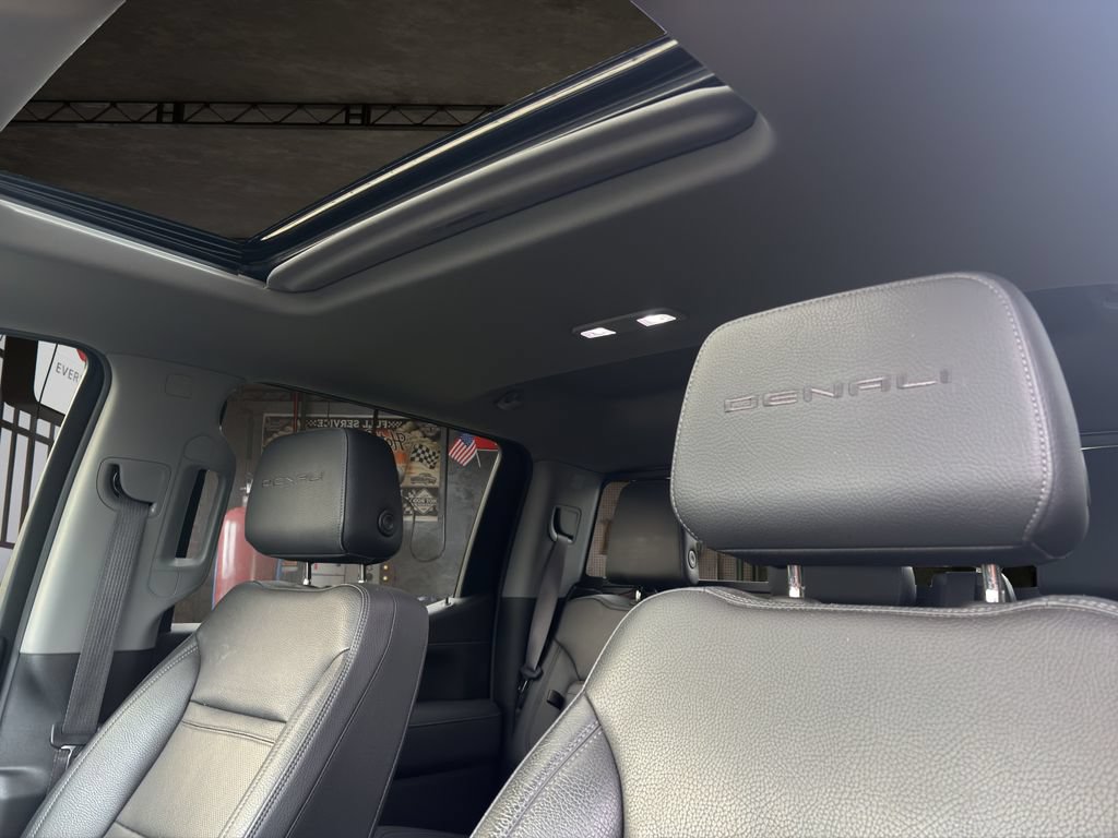 Used 2020 GMC Sierra 1500 Denali w/ Technology Package AWD/4WD image 16