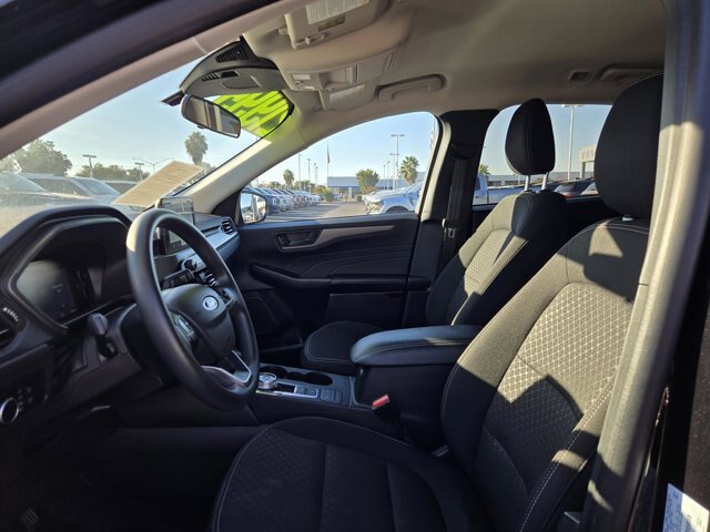 Certified 2025 Ford Escape Active AWD/4WD image 26
