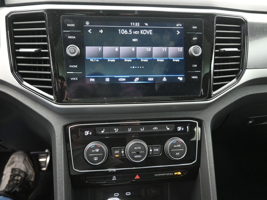 Used 2021 Volkswagen Atlas Cross Sport SEL R-Line image 16