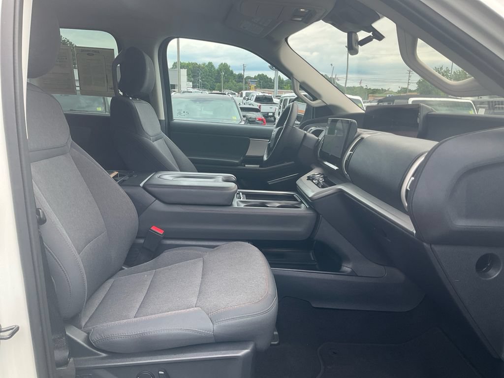 Certified 2025 Ford Expedition Active RWD image 12