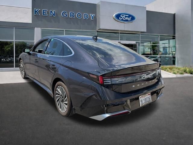 Used 2024 Hyundai Sonata SEL image 3