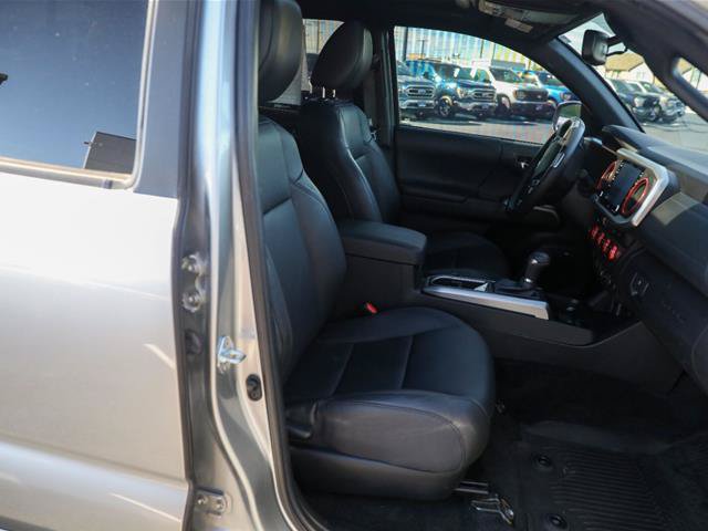 Used 2023 Toyota Tacoma Limited AWD/4WD image 24