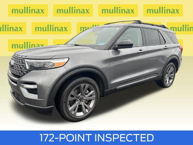 Certified 2022 Ford Explorer XLT w/ Equipment Group 202A image 15