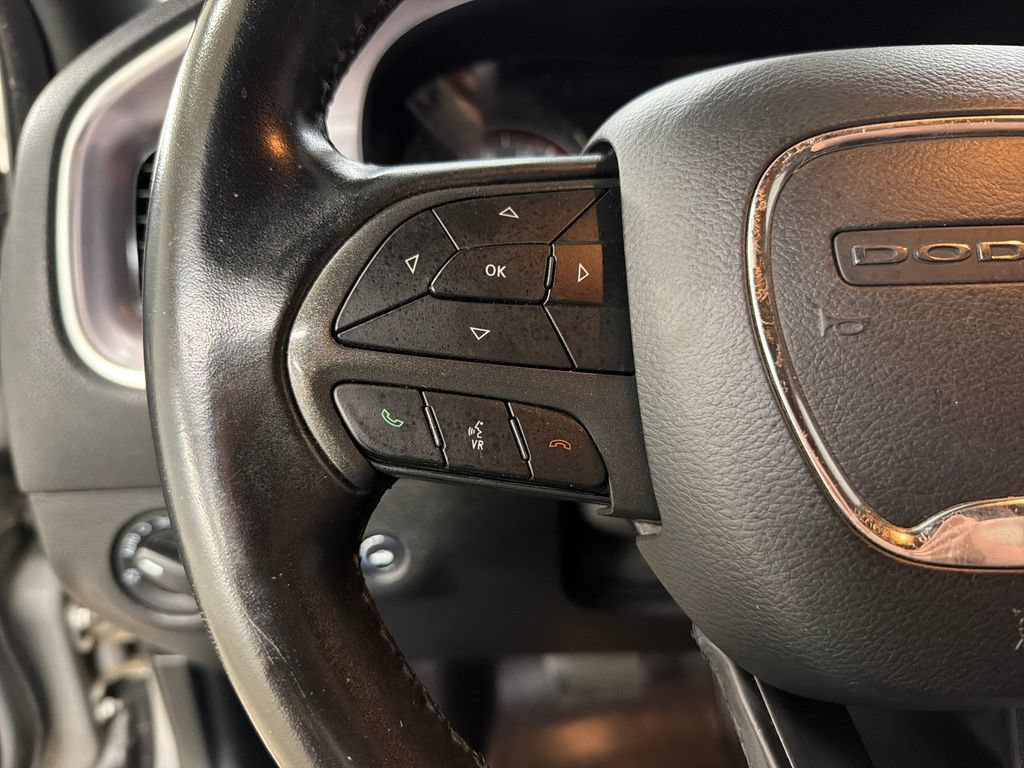 Used 2019 Dodge Charger SXT w/ Blacktop Package RWD image 20