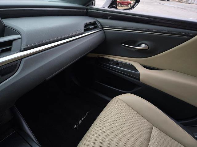 Used 2020 Lexus ES 350 w/ Premium Package FWD image 28