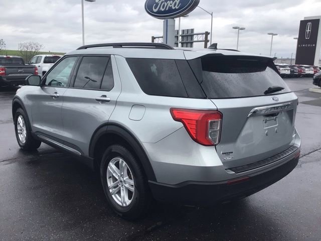 Certified 2023 Ford Explorer XLT AWD/4WD image 3