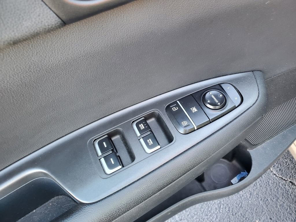 Used 2018 Kia Optima LX w/ Convenience Package image 13