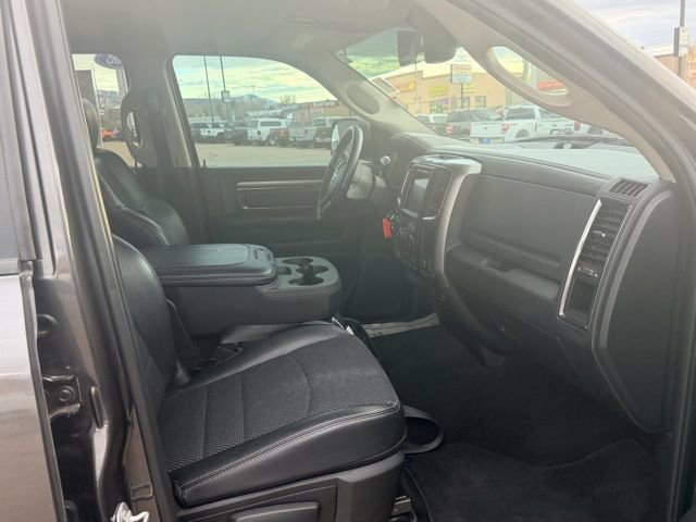 Used 2018 RAM 2500 Big Horn w/ Sport Appearance Group image 11