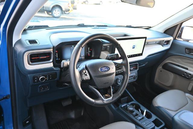 Certified 2025 Ford Maverick Lariat w/ 4K Tow Package AWD/4WD image 18