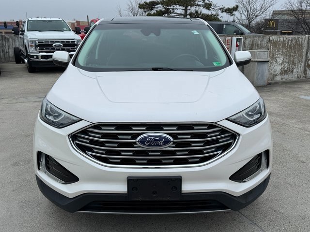 Certified 2019 Ford Edge SEL w/ Equipment Group 201A image 9