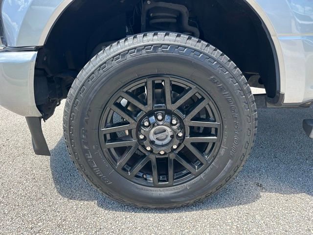 Certified 2022 Ford F250 Lariat w/ Black Appearance Package AWD/4WD image 31