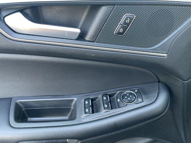 Certified 2024 Ford Edge SEL w/ Convenience Package AWD/4WD image 30