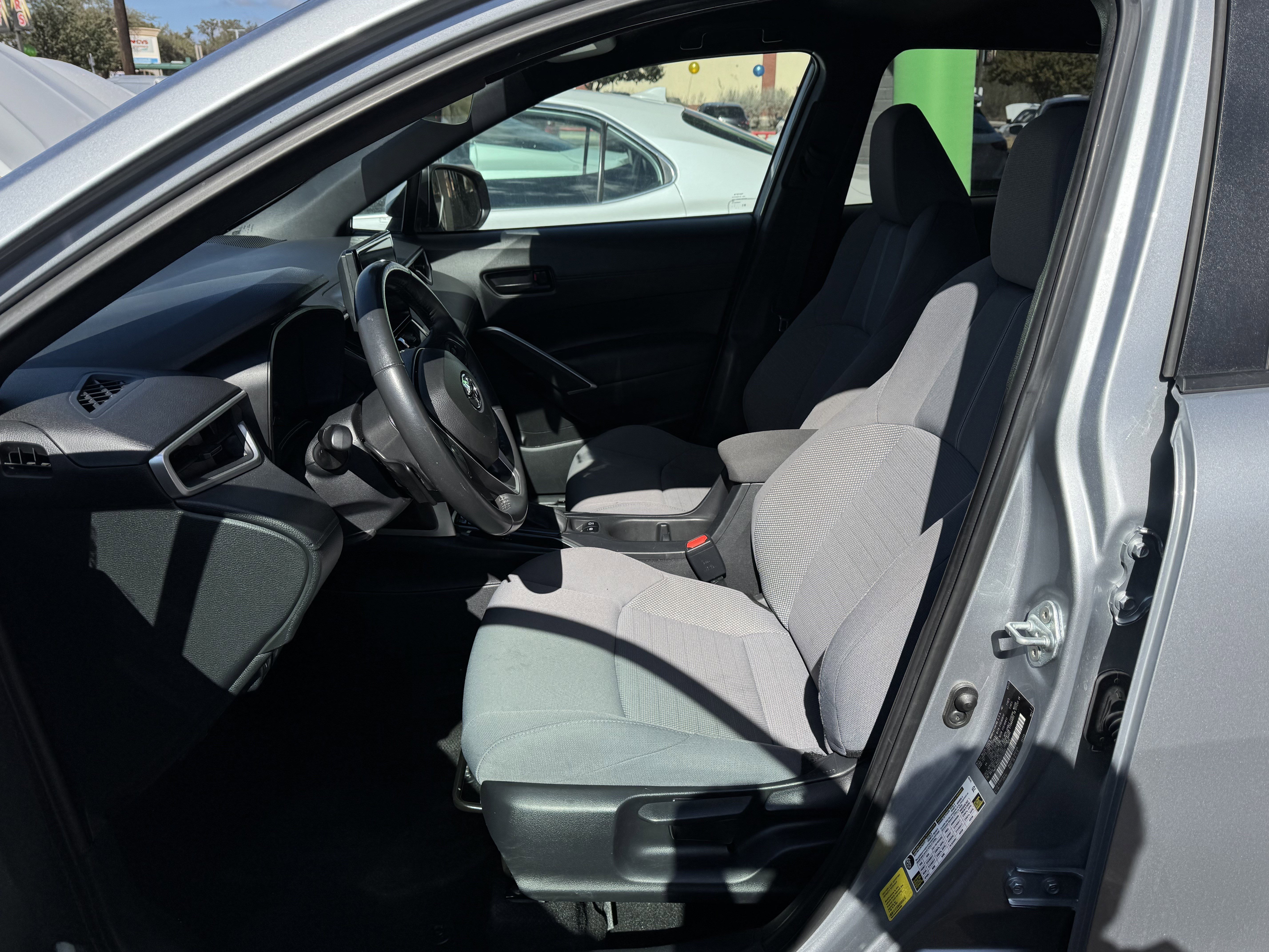 Used 2024 Toyota Corolla Cross SE image 14