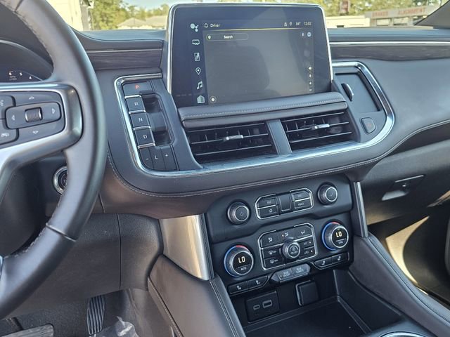 Used 2024 Chevrolet Suburban LT image 9
