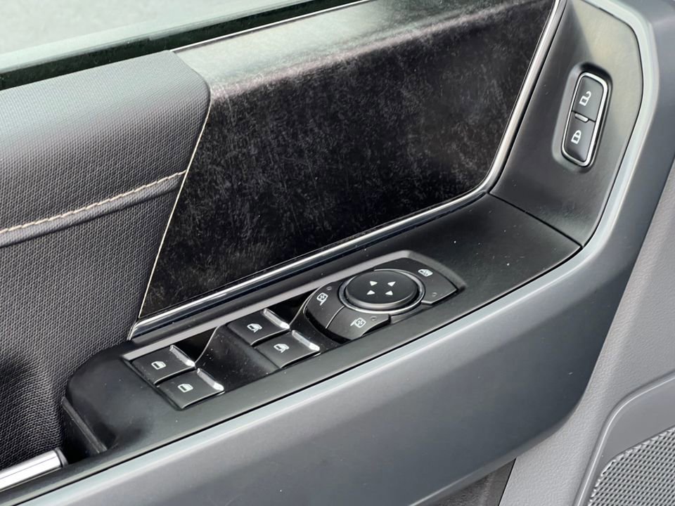 Certified 2022 Ford F150 XLT w/ Equipment Group 301A Mid image 24