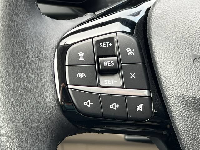 Certified 2022 Ford Escape Titanium FWD image 22