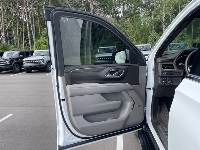 Used 2023 Chevrolet Tahoe LT AWD/4WD image 29