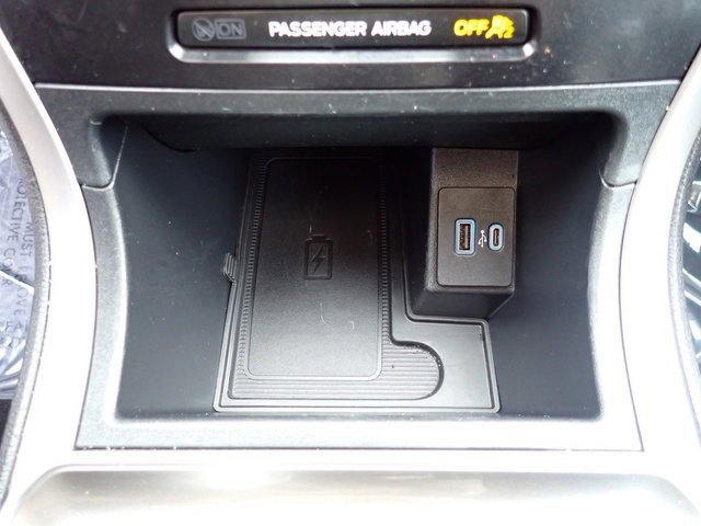 Certified 2024 Ford Edge SEL w/ Convenience Package image 25