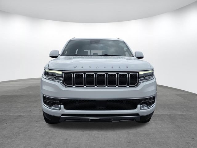 Used 2022 Jeep Wagoneer Series III RWD image 2