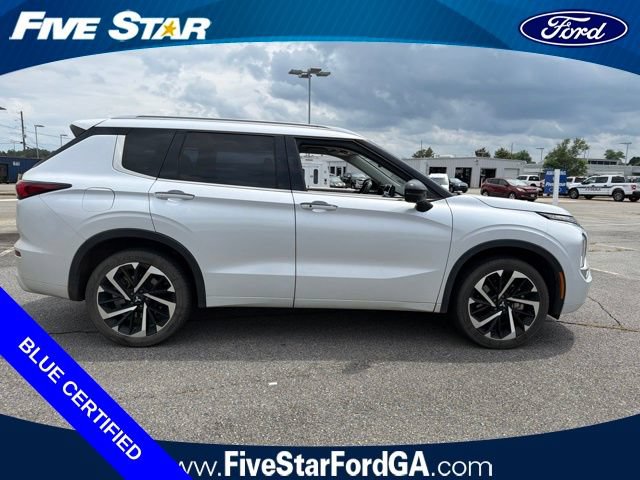 Used 2024 Mitsubishi Outlander SEL FWD image 2