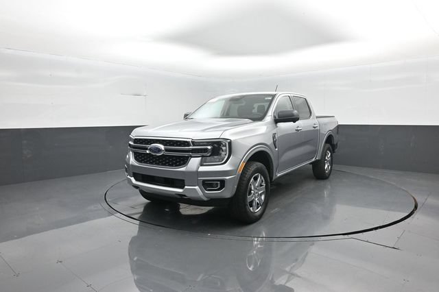 Certified 2024 Ford Ranger XLT w/ Technology Package AWD/4WD image 4