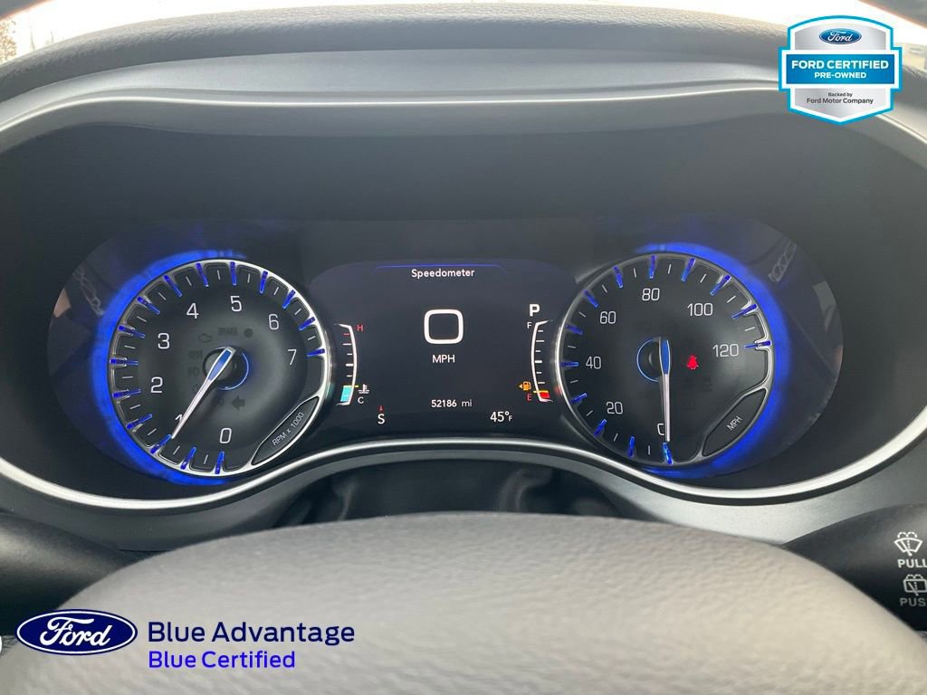 Used 2021 Chrysler Pacifica Touring image 17