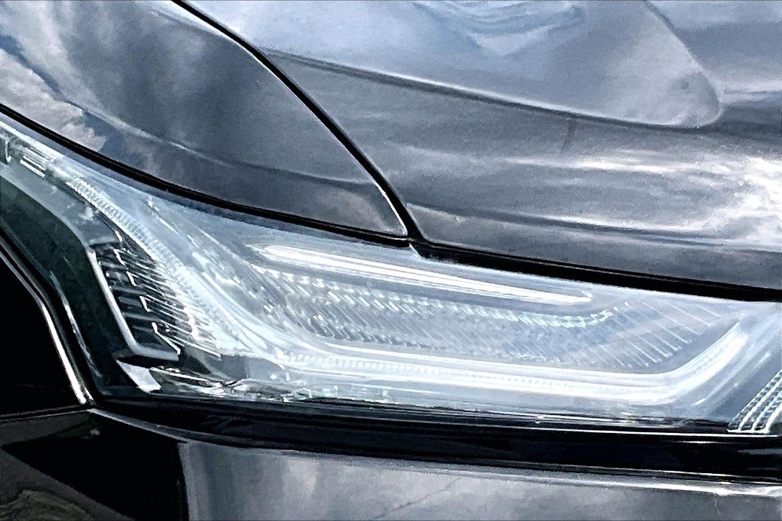 Used 2023 Chevrolet Traverse LT AWD/4WD image 30