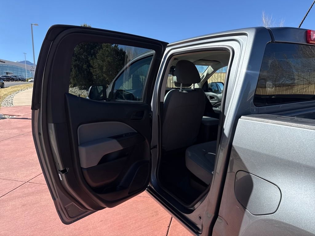Used 2020 Chevrolet Colorado W/T w/ WT Convenience Package image 19