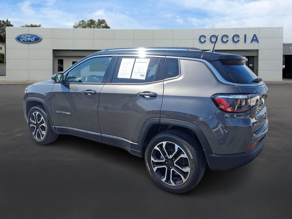 Used 2022 Jeep Compass Limited AWD/4WD image 3