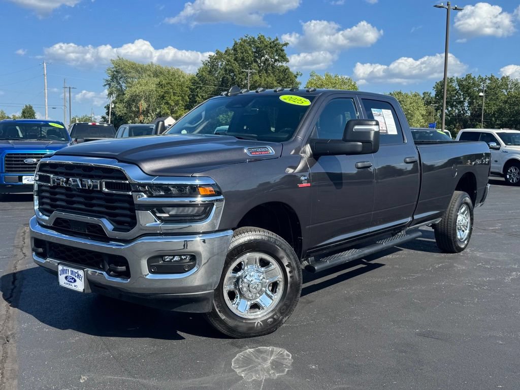 Used 2025 RAM 2500 Tradesman AWD/4WD image 28
