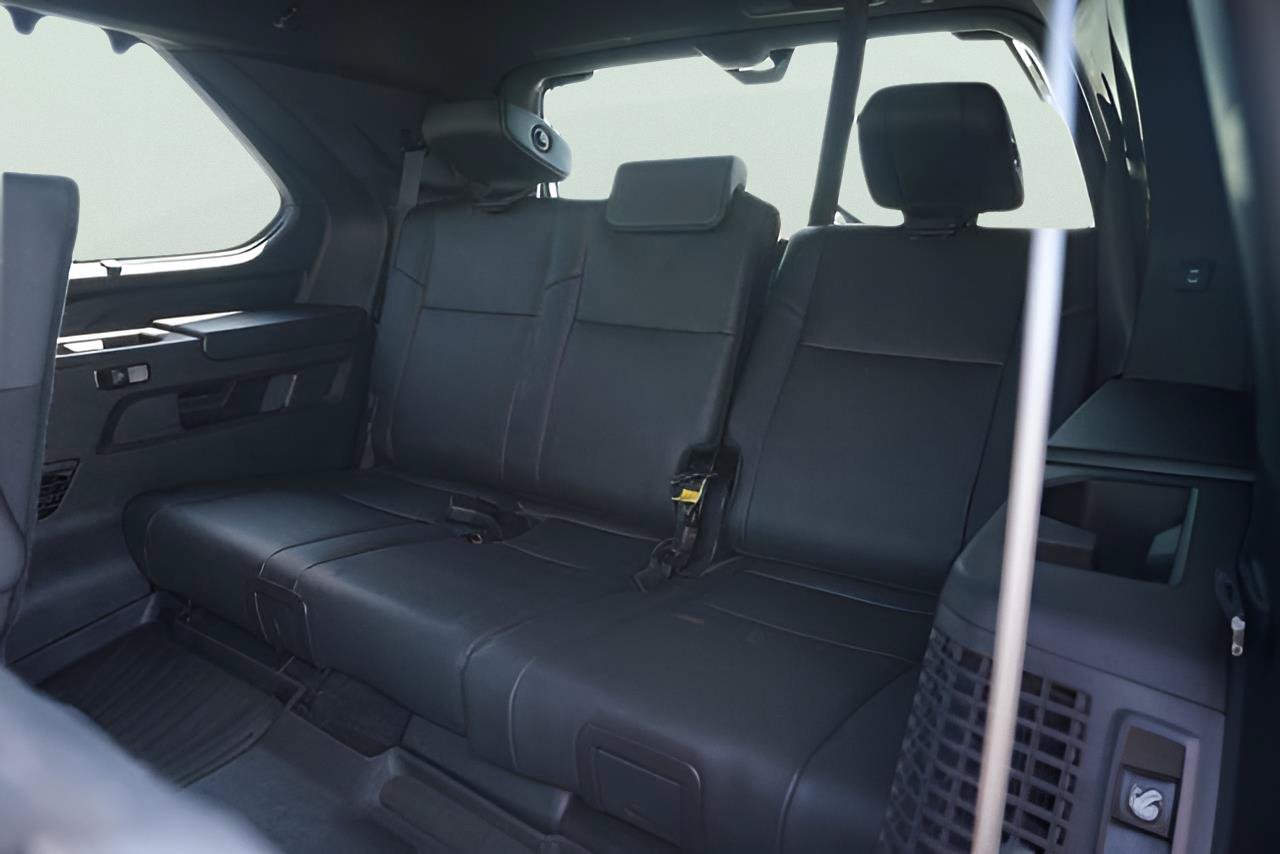 Used 2024 Toyota Sequoia Platinum AWD/4WD image 15