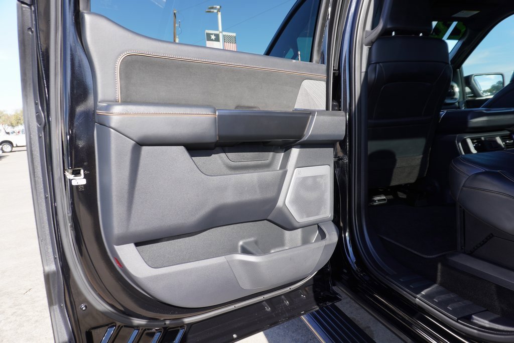 Certified 2022 Ford F150 Platinum w/ Equipment Group 701A High image 22