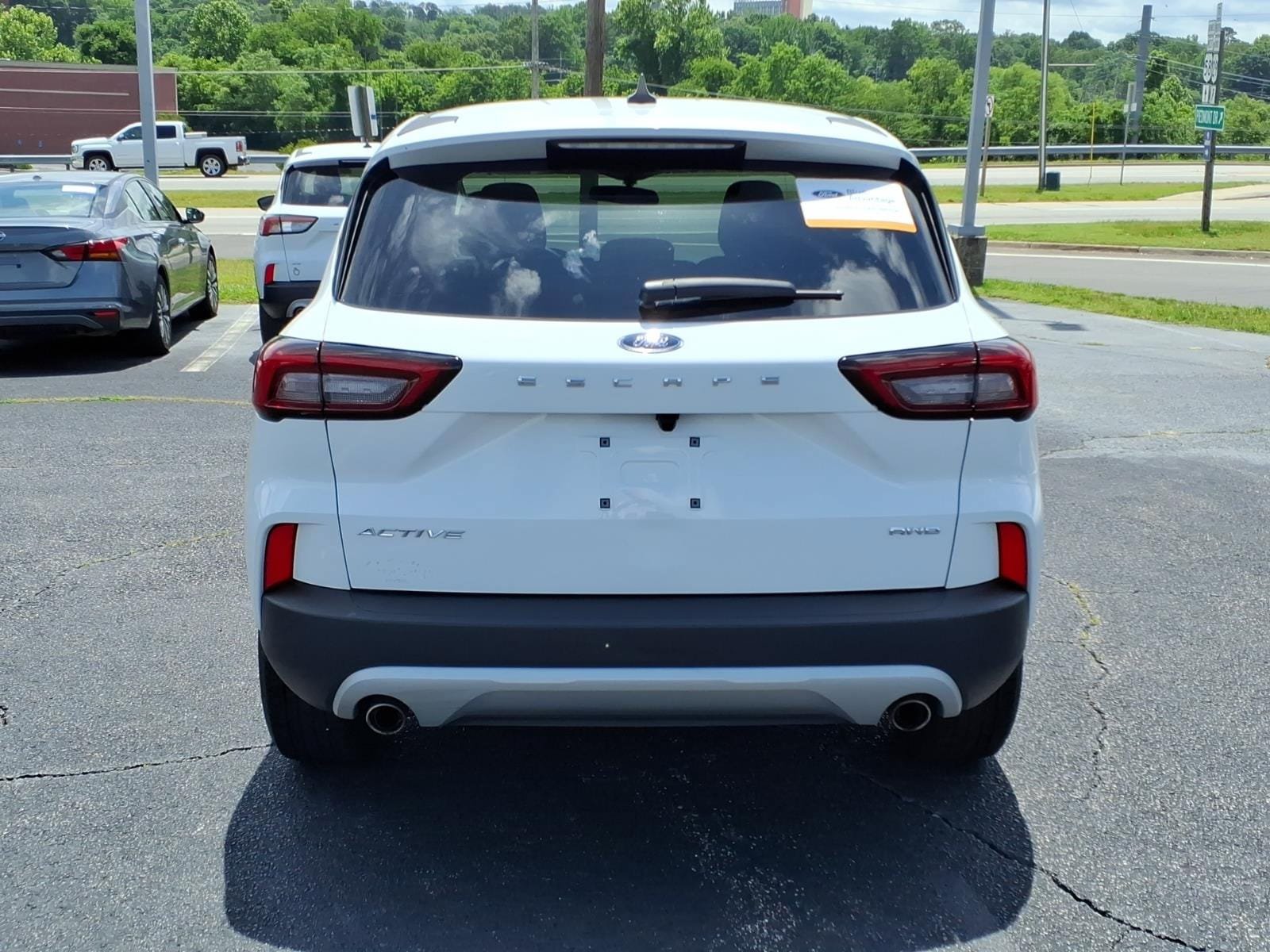 Certified 2025 Ford Escape Active AWD/4WD image 7