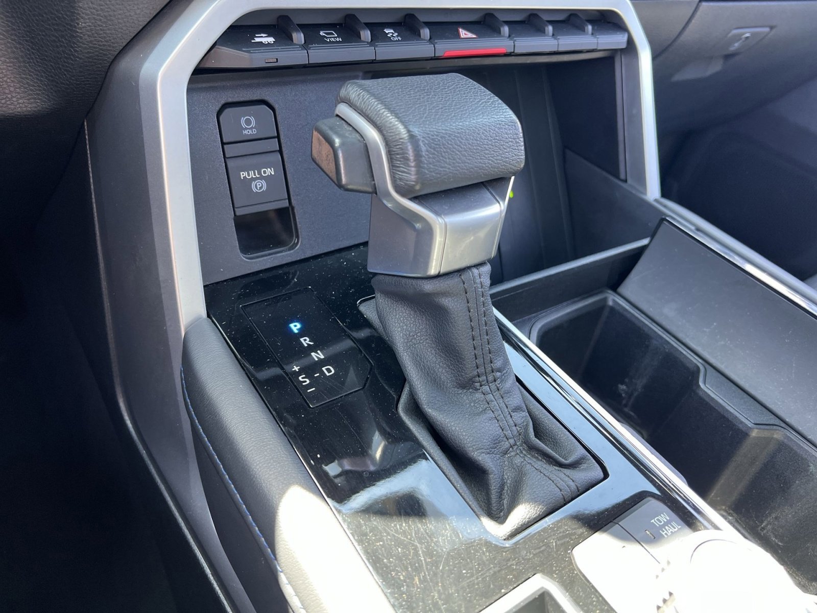 Used 2023 Toyota Tundra Platinum AWD/4WD image 28