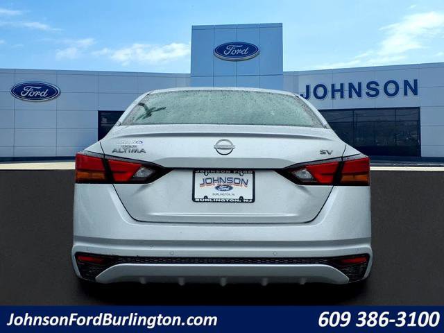 Used 2023 Nissan Altima 2.5 SV FWD image 4