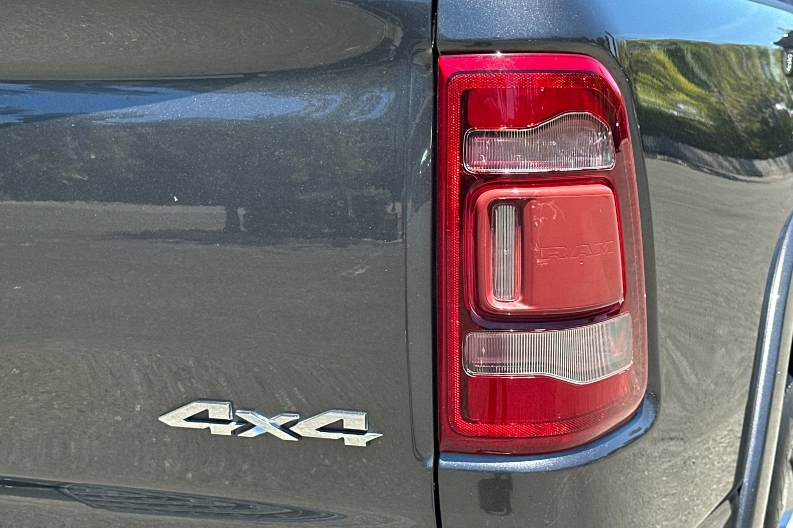 Used 2022 RAM 1500 Laramie AWD/4WD image 47