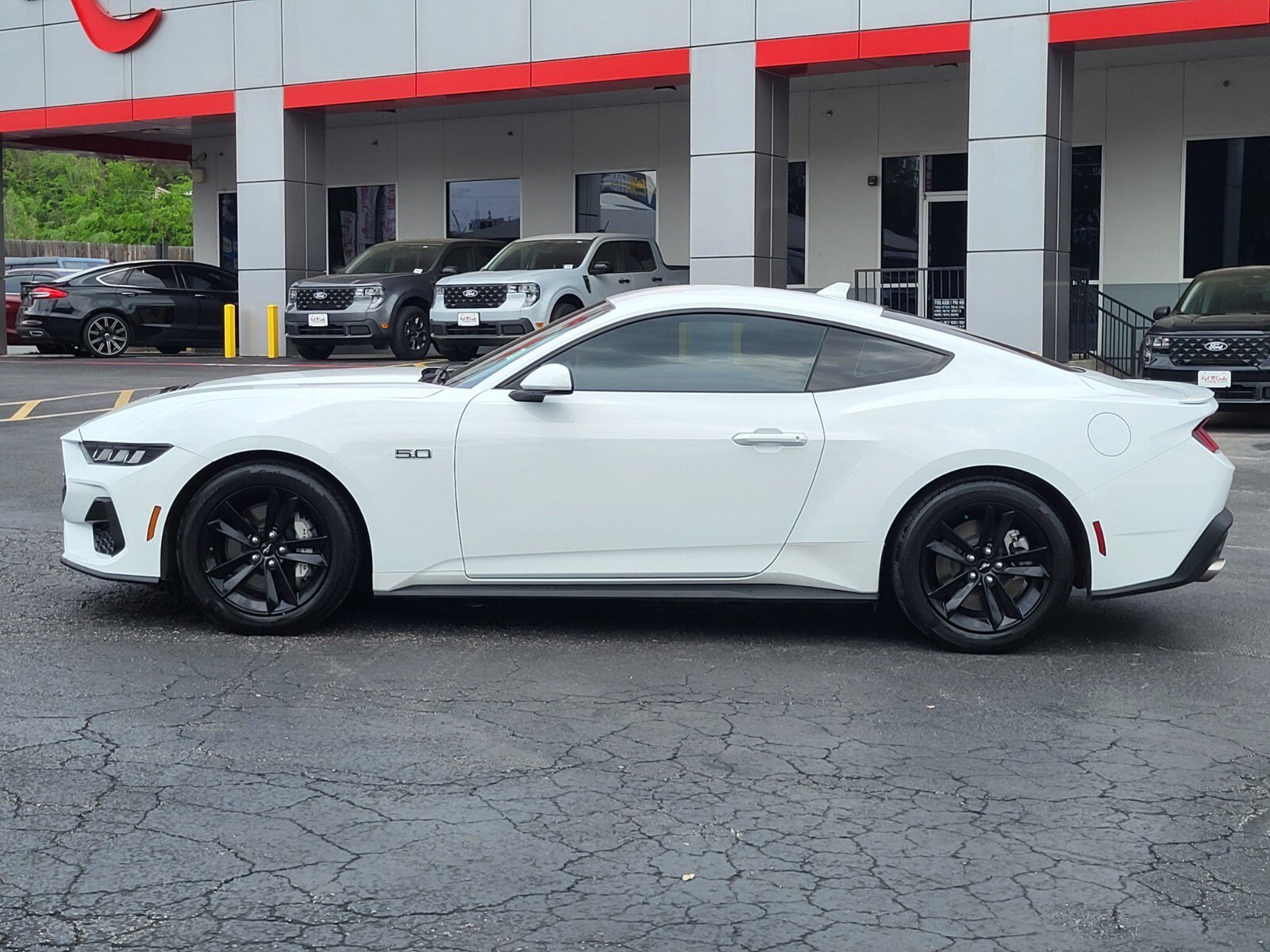 Certified 2025 Ford Mustang GT image 6