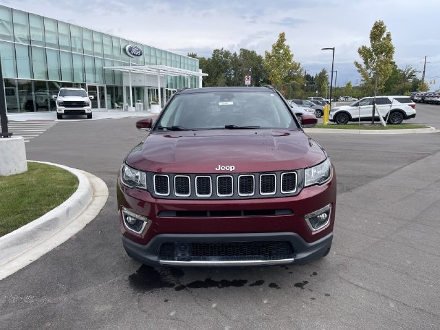 Used 2021 Jeep Compass Limited w/ Sun and Sound Group AWD/4WD image 8