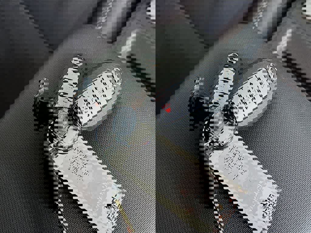 Used 2024 Nissan Frontier SV w/ Technology Package image 24